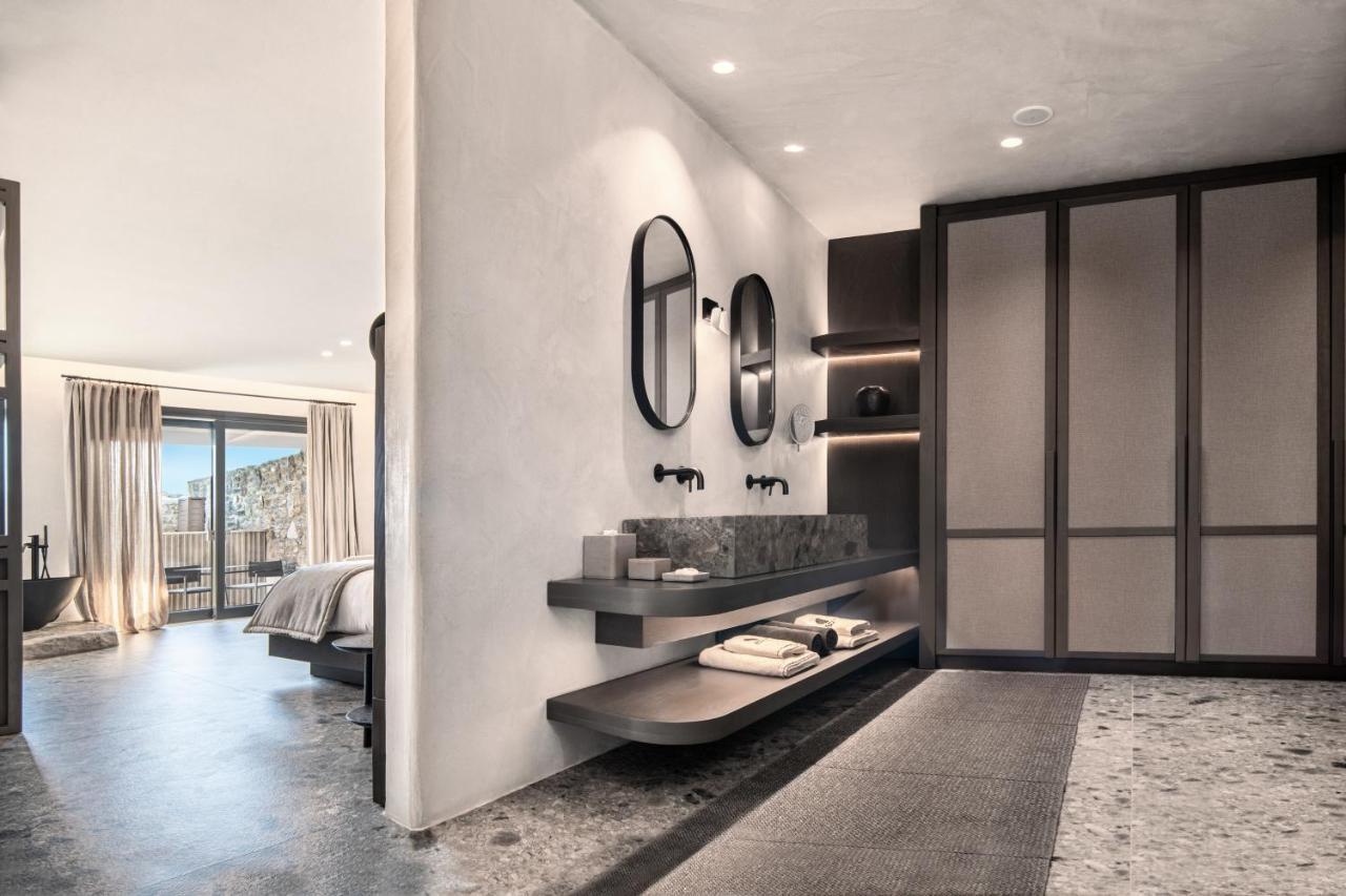 Aeonic Suites And Spa Mykonos Town ภายนอก รูปภาพ