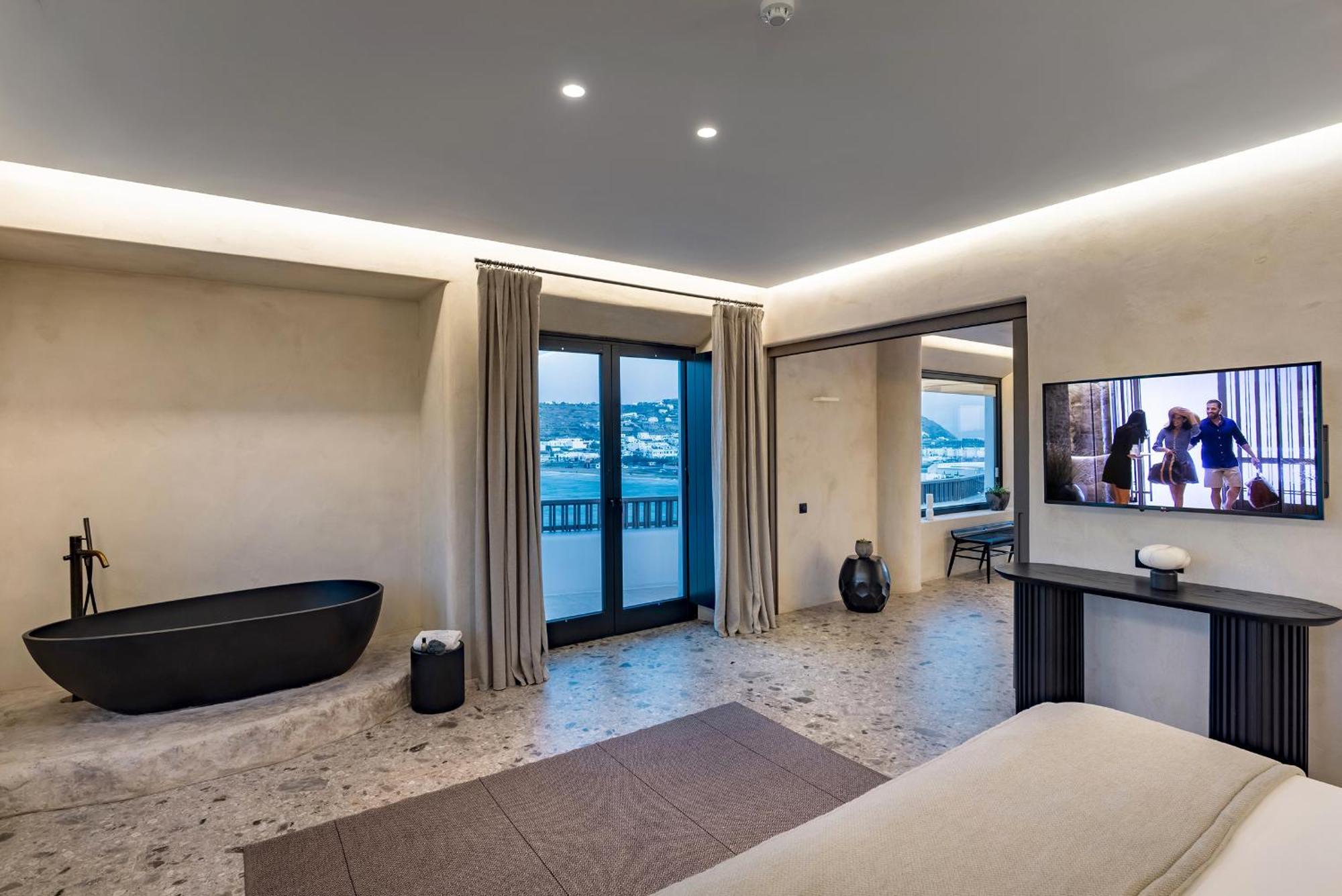 Aeonic Suites And Spa Mykonos Town ภายนอก รูปภาพ