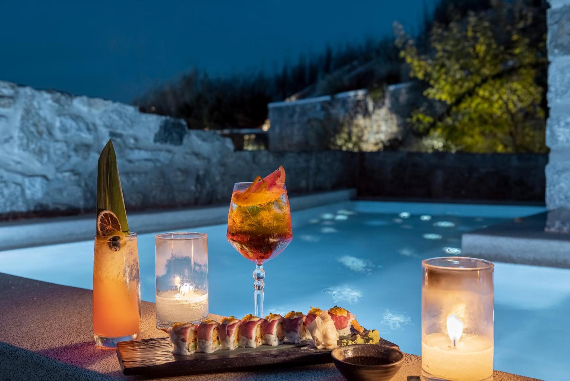 Aeonic Suites And Spa Mykonos Town ภายนอก รูปภาพ