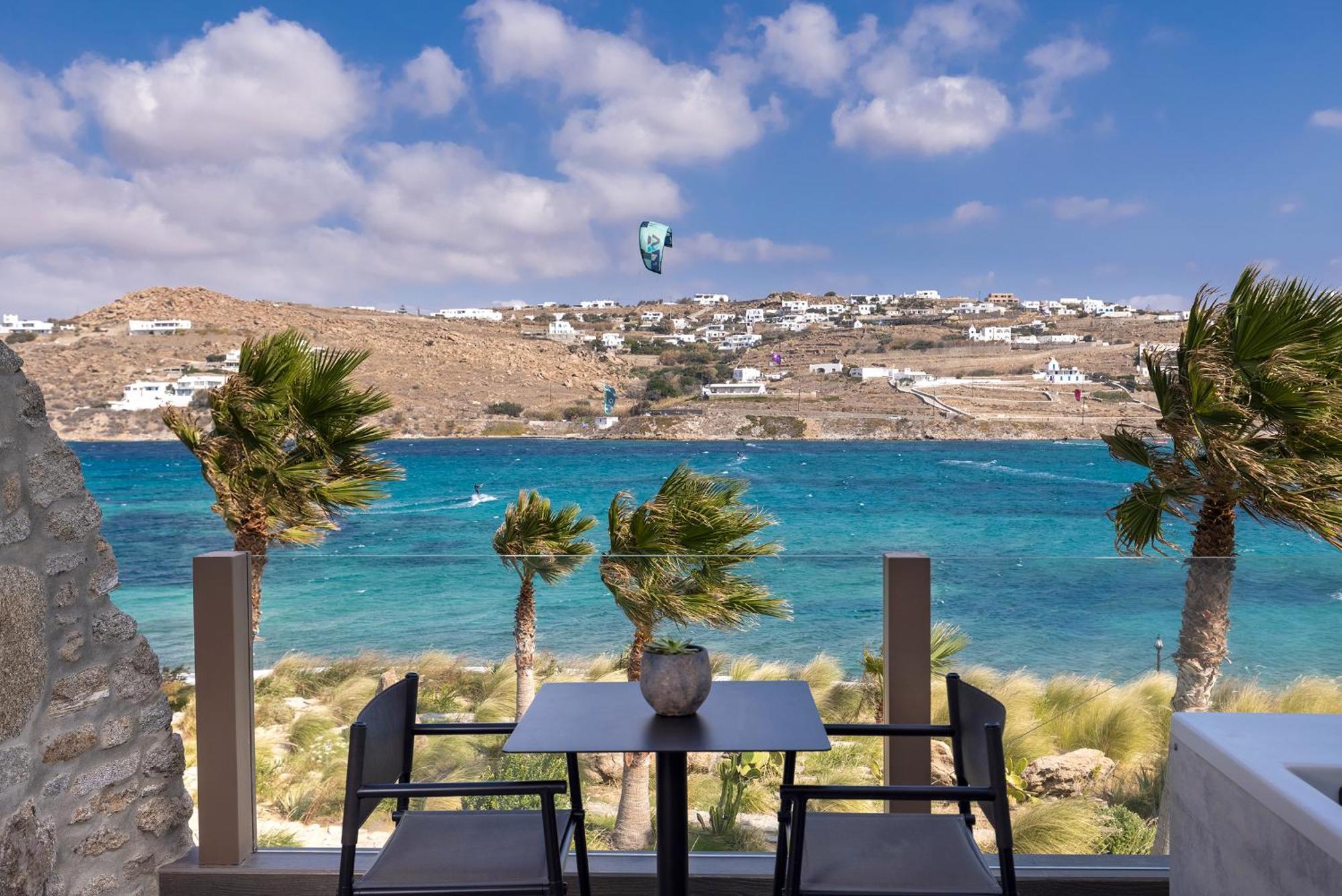 Aeonic Suites And Spa Mykonos Town ภายนอก รูปภาพ